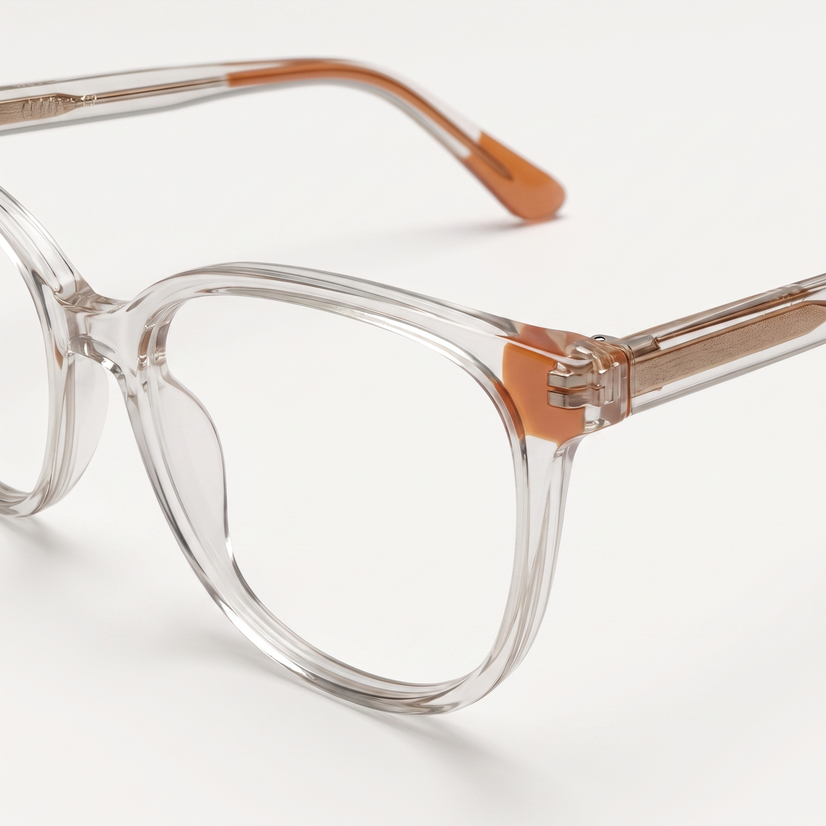 Featuring a classic cat-eye silhouette in pink acetate, finished with...