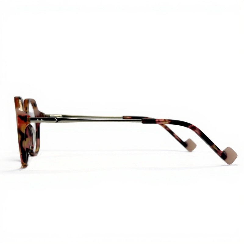 Tortoiseshell sunglasses with a white background